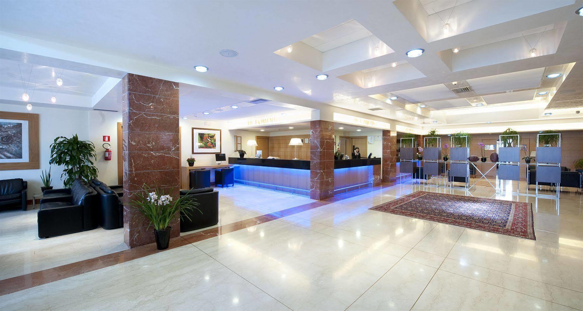 Park Hotel Centro Congressi Potenza Exterior photo